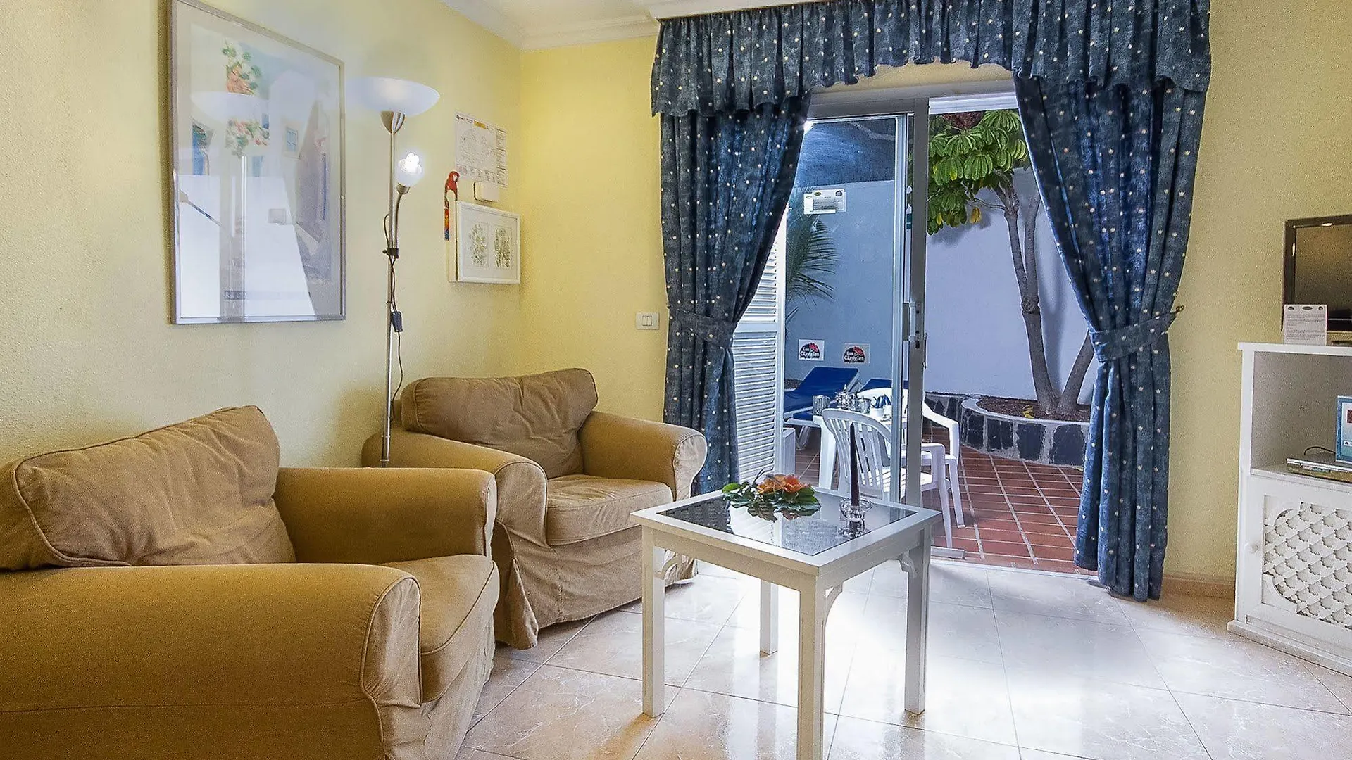 Ona Los Claveles Los Cristianos  3*, Los Cristianos (Tenerife)
