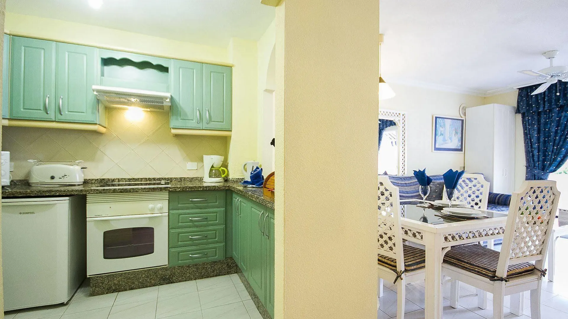 Ona Los Claveles Los Cristianos  Lejlighedshotel Los Cristianos (Tenerife)
